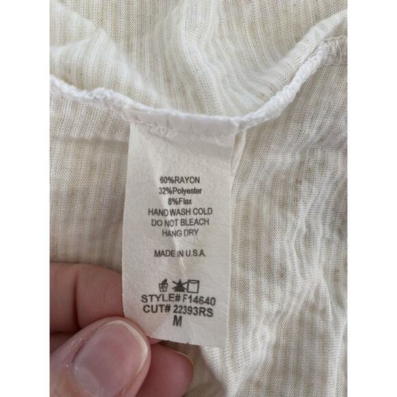 Pretty Good Womens Cream Striped Rosette Collared Puff Sleeved T Shirt Sz Medium - Picture 9 of 9